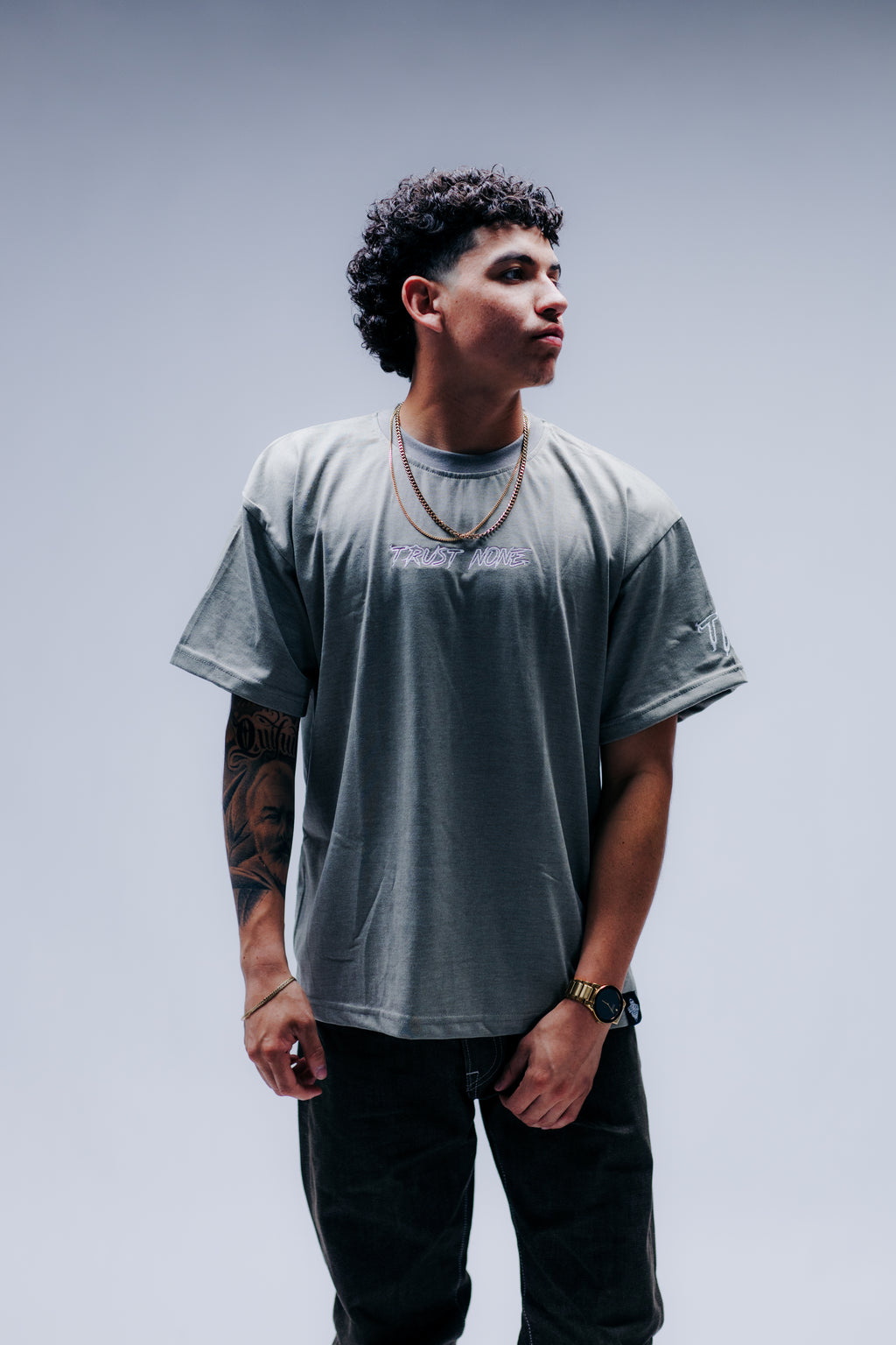 EMBROIDERED T SHIRT EVERYDAY USE